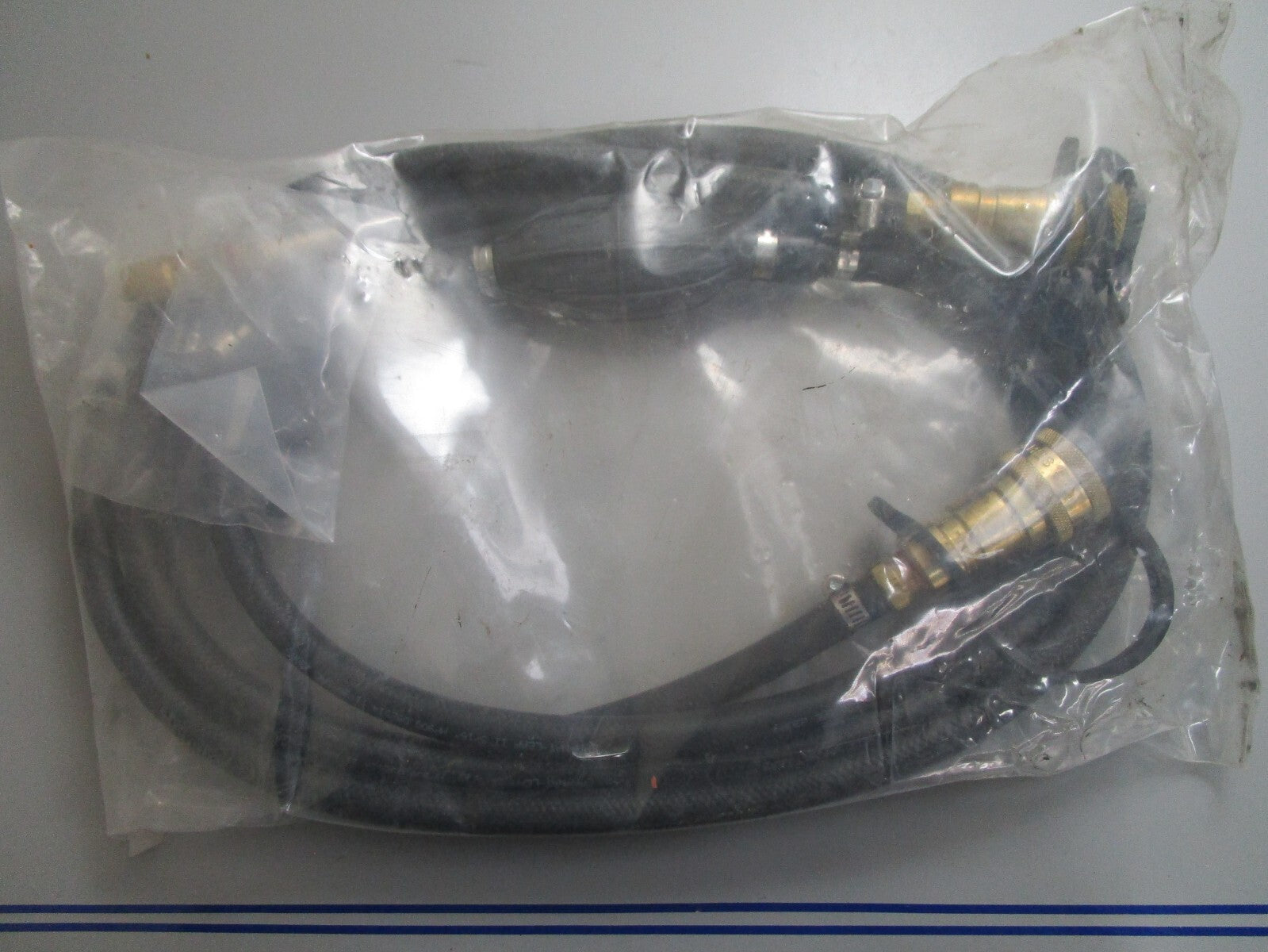 *NEW OEM* 0820 OMC Johnson Evinrude Primer Bulb & Hose Ay 5008612