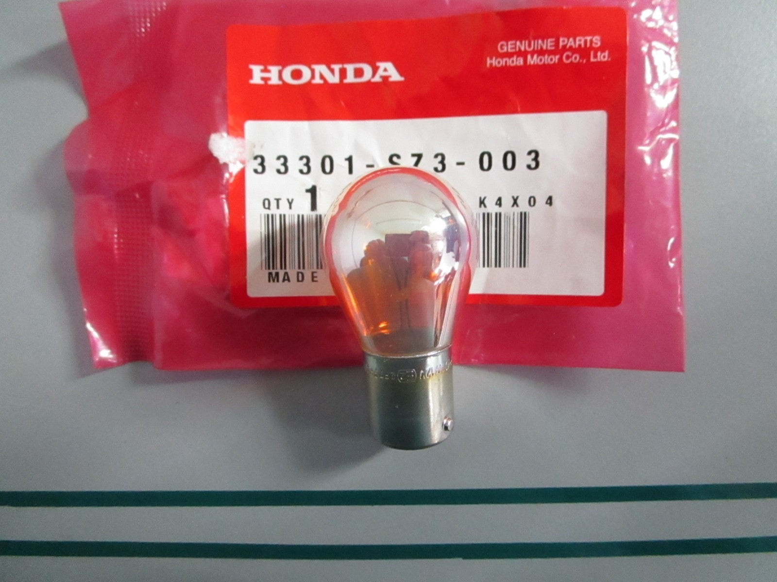 NEW OEM 33301-SZ3-003 Honda Bulb 0820