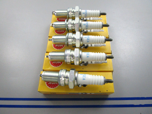NEW (LOT OF 5) DPR5EA-9 NGK Spark Plug 0810