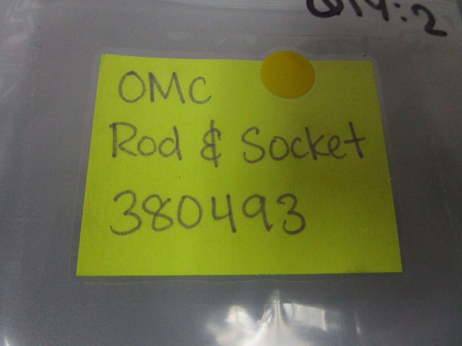 *NEW OEM* 0810 OMC Johnson Evinrude Rod & Socket 380493 0380493