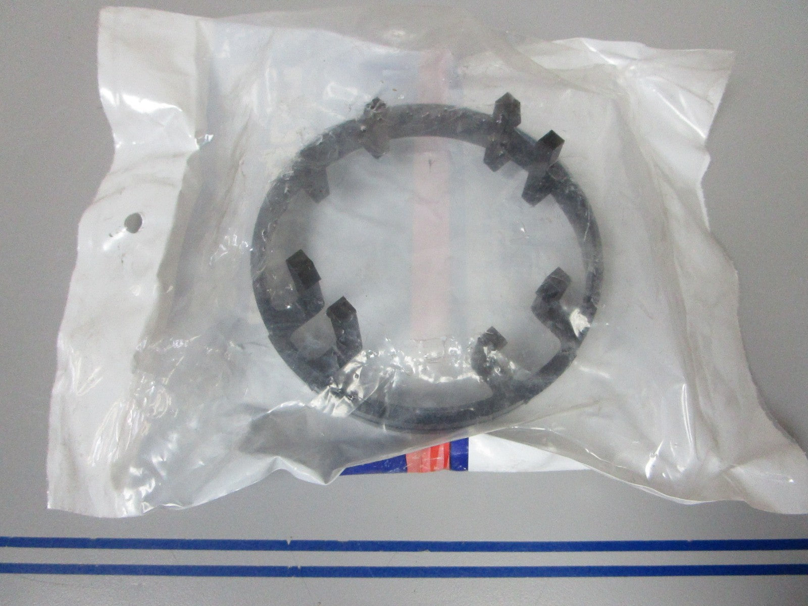 *NEW OEM* 0720 OMC Johnson Evinrude Shooter Weed Ring 126669 0126669