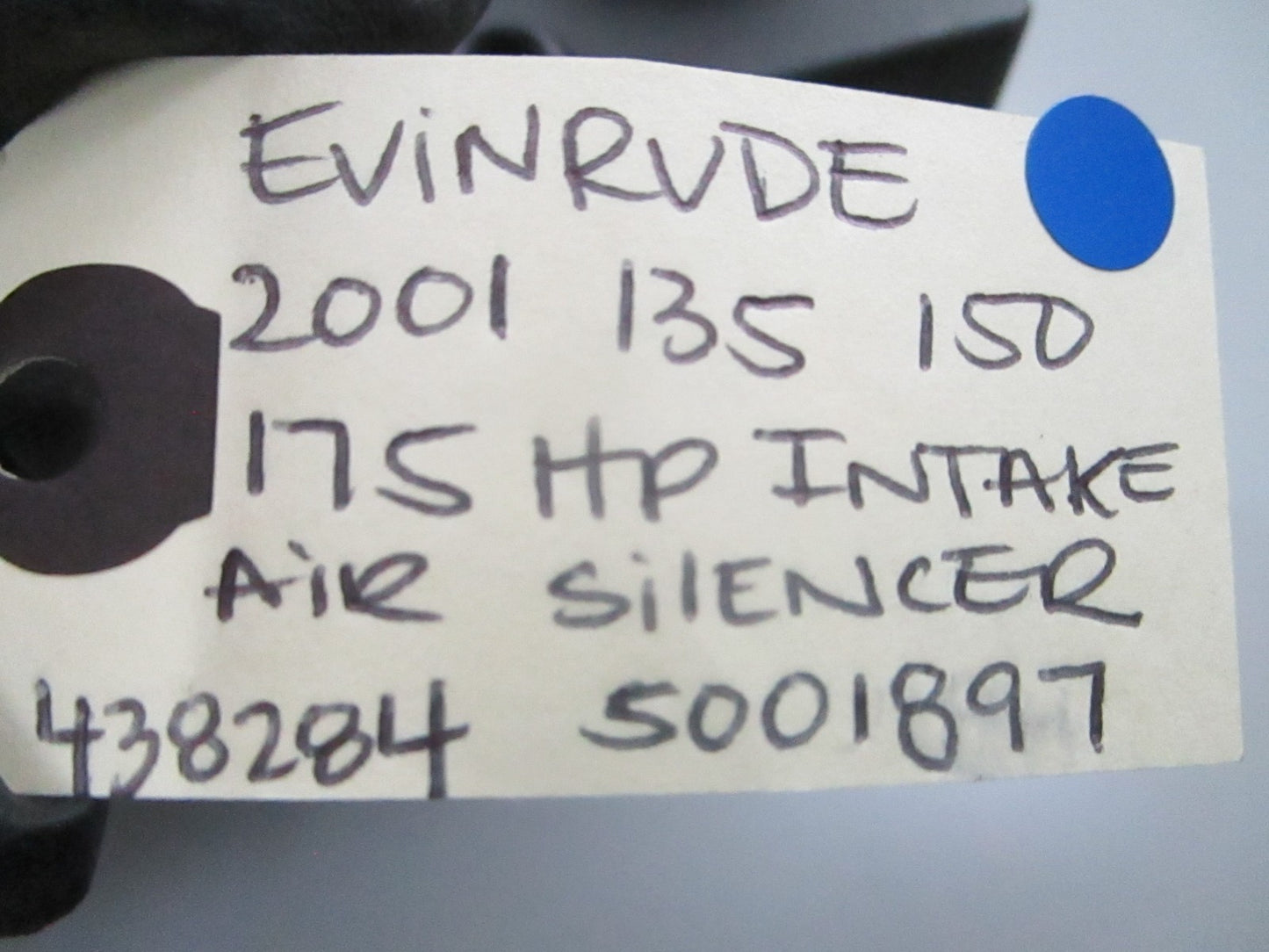 *NEW OEM* 0720 Evinrude 2001 135 150 175 hp Intake Air Silencer 438284 5001897