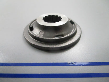 *NEW OEM* 0810 OMC Johnson Evinrude Spacer 5030925