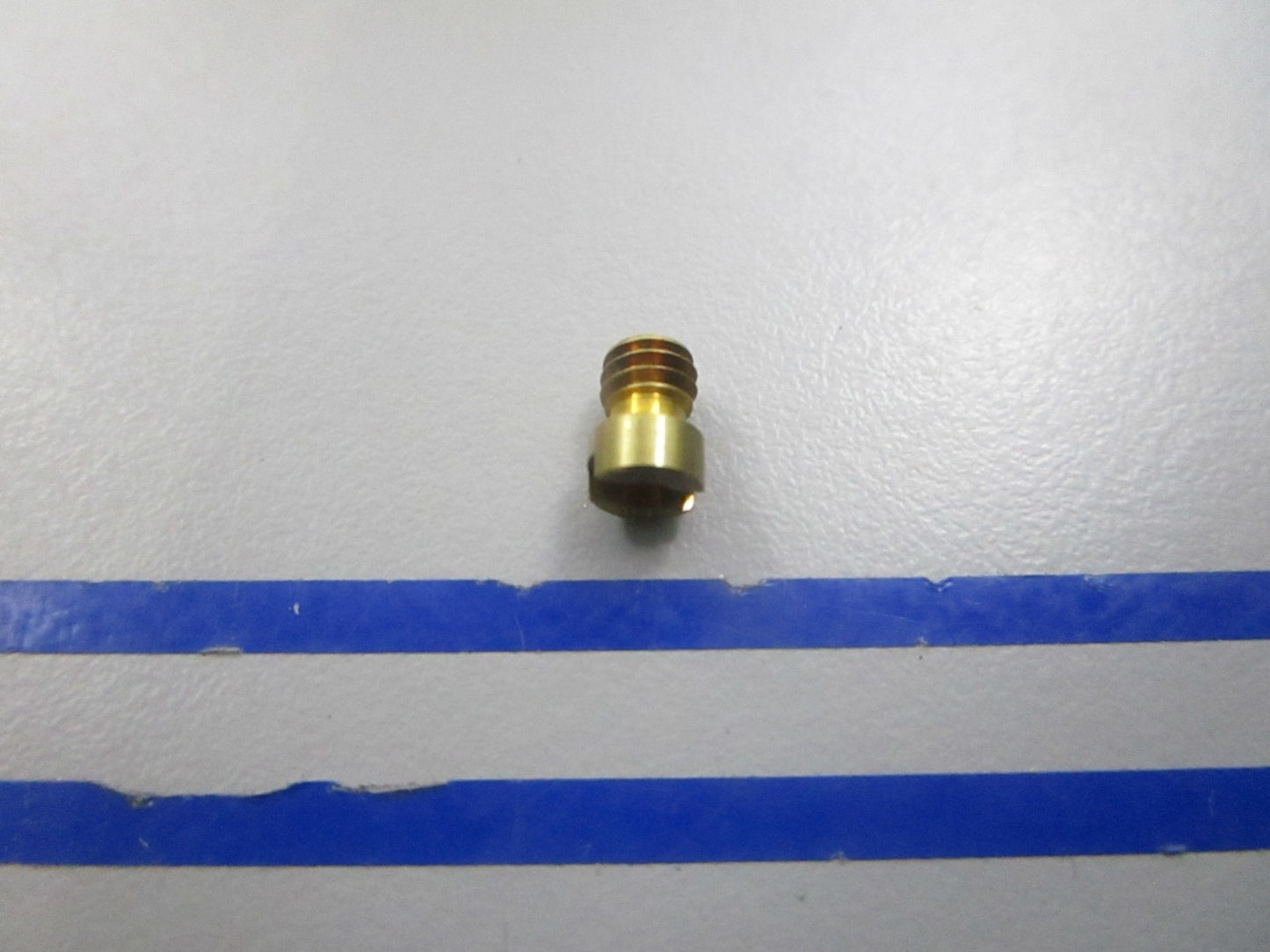NEW OEM 323703 0323703 OMC Johnson Evinrude .036 Orifice 0810