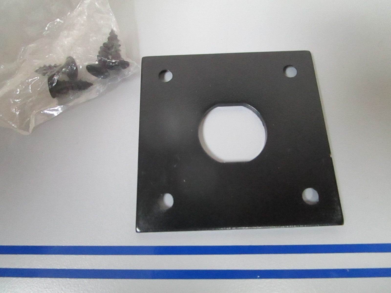 NEW OEM 37139-87D00 Suzuki Switch Panel 0720