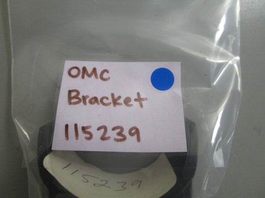 *NEW OEM* 0810 OMC Johnson Evinrude Bracket 115239 0115239