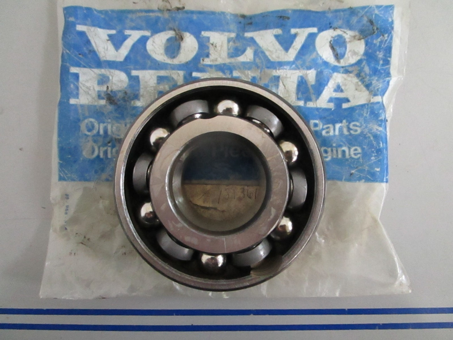 NEW OEM 181366 Volvo Penta Ball Bearing 0820