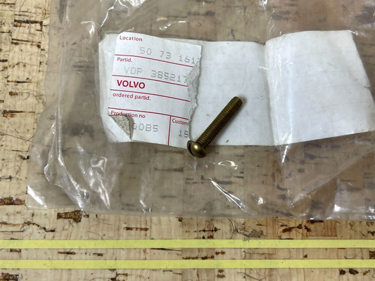 *NEW OEM* 0810 Volvo Penta Screw 3852179