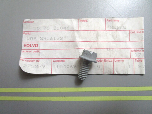 *NEW OEM* 0750 Volvo Penta SCREW 3856133