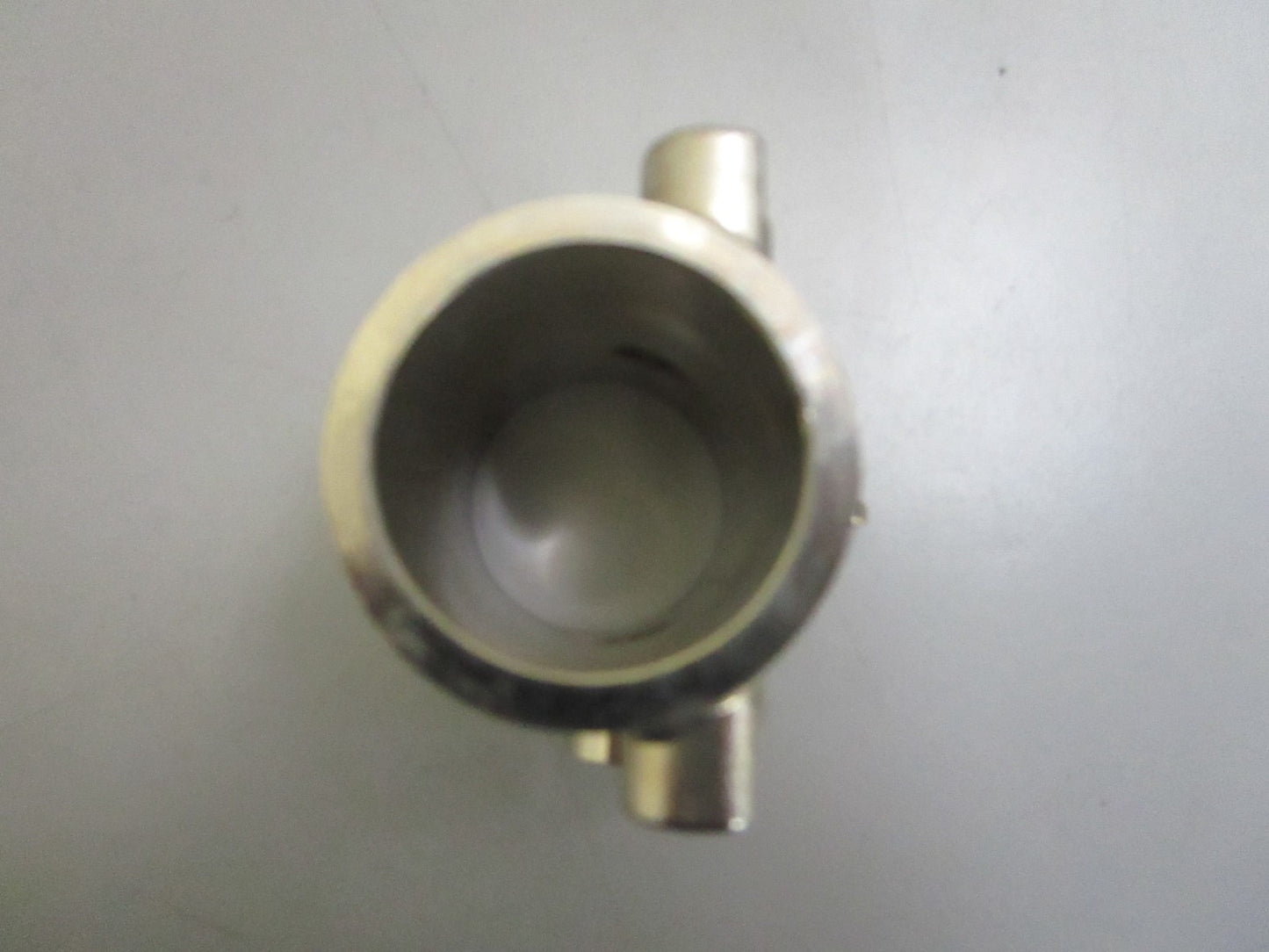 *NEW OEM* 0820 Volvo Penta Bearing Sleeve 814389