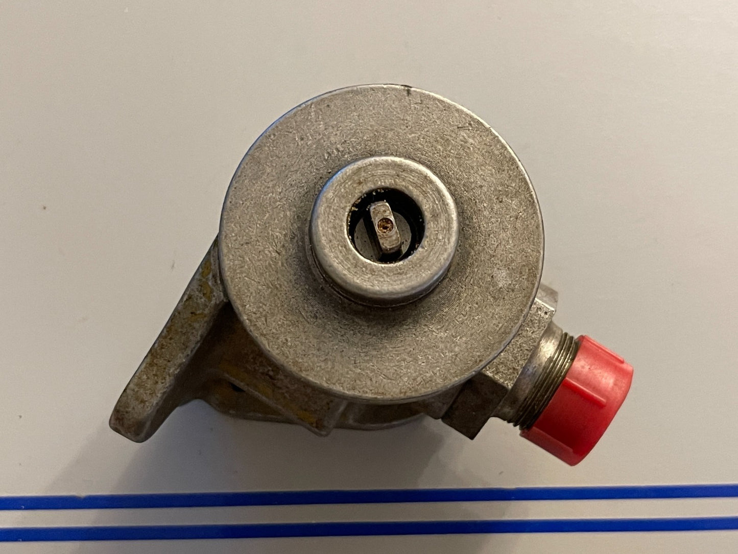 NEW OEM 9S-4916 CAT Caterpillar Valve 0720