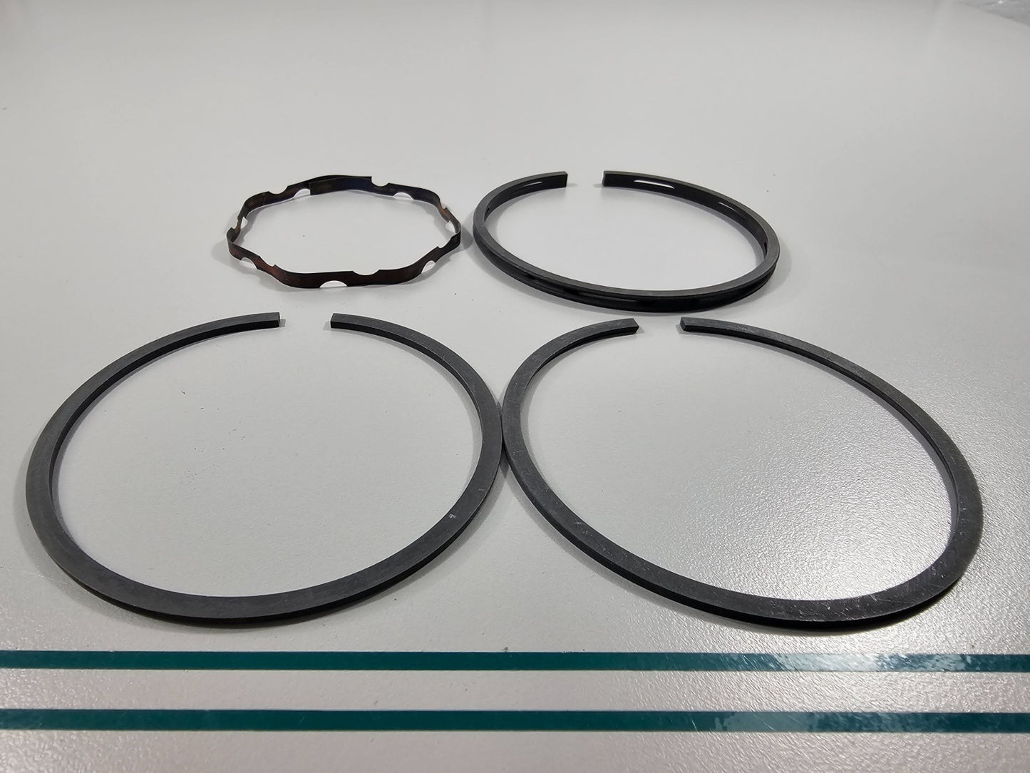 NEW OEM 391782 Briggs & Stratton Piston Ring Set 0810