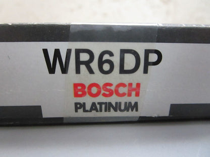 *NEW OEM* (LOT OF 4) 0820 Bosch Platinum Spark Plug WR6DP