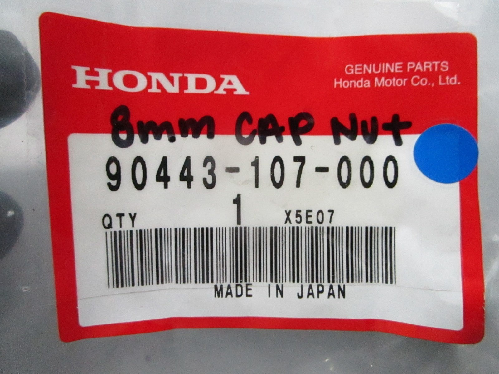 *NEW OEM* 0810 Honda 8mm Cap Nut 90443-107-000