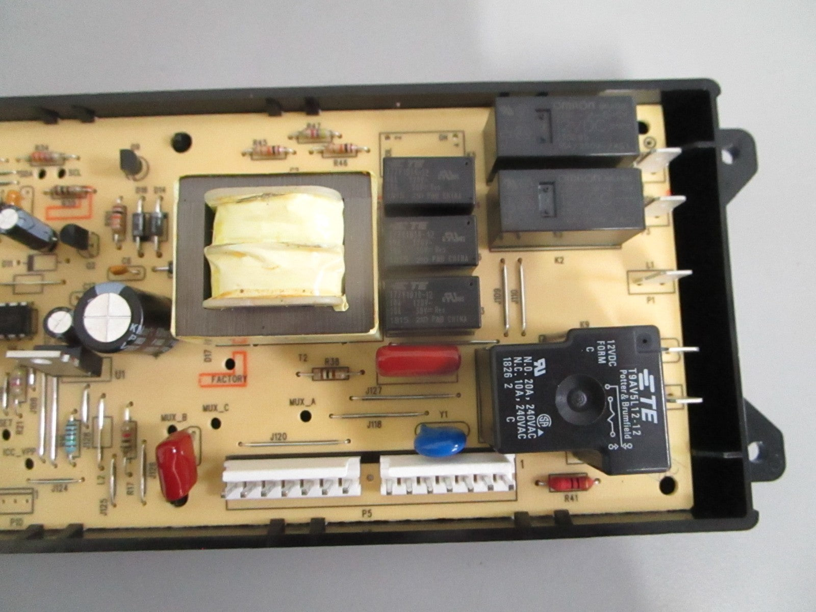 NEW OEM 316207520 Electrolux Oven Control Board 0820