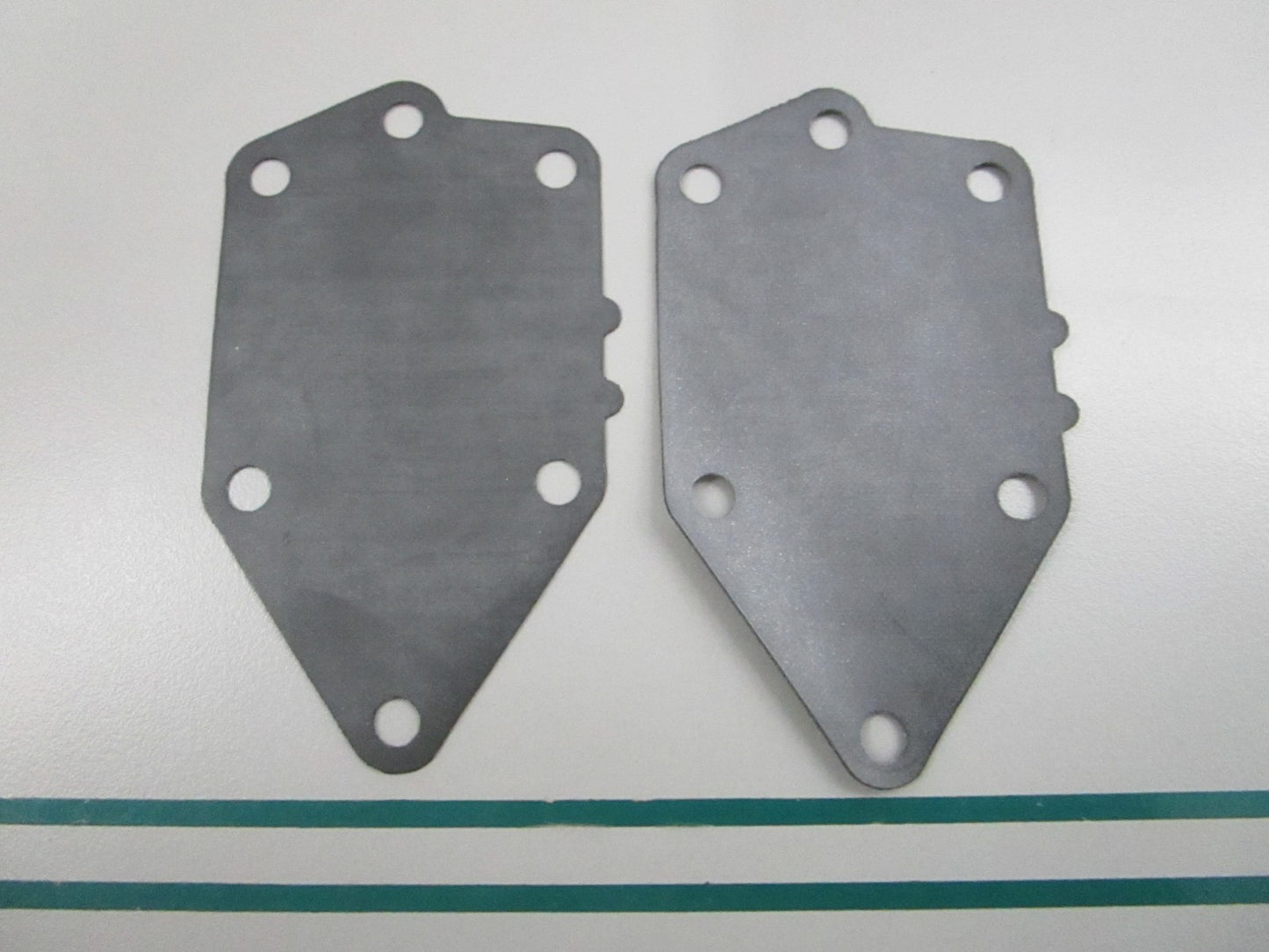 NEW OEM (LOT OF 2) 332678 0332678 OMC Johnson Evinrude Diaphragm 0810