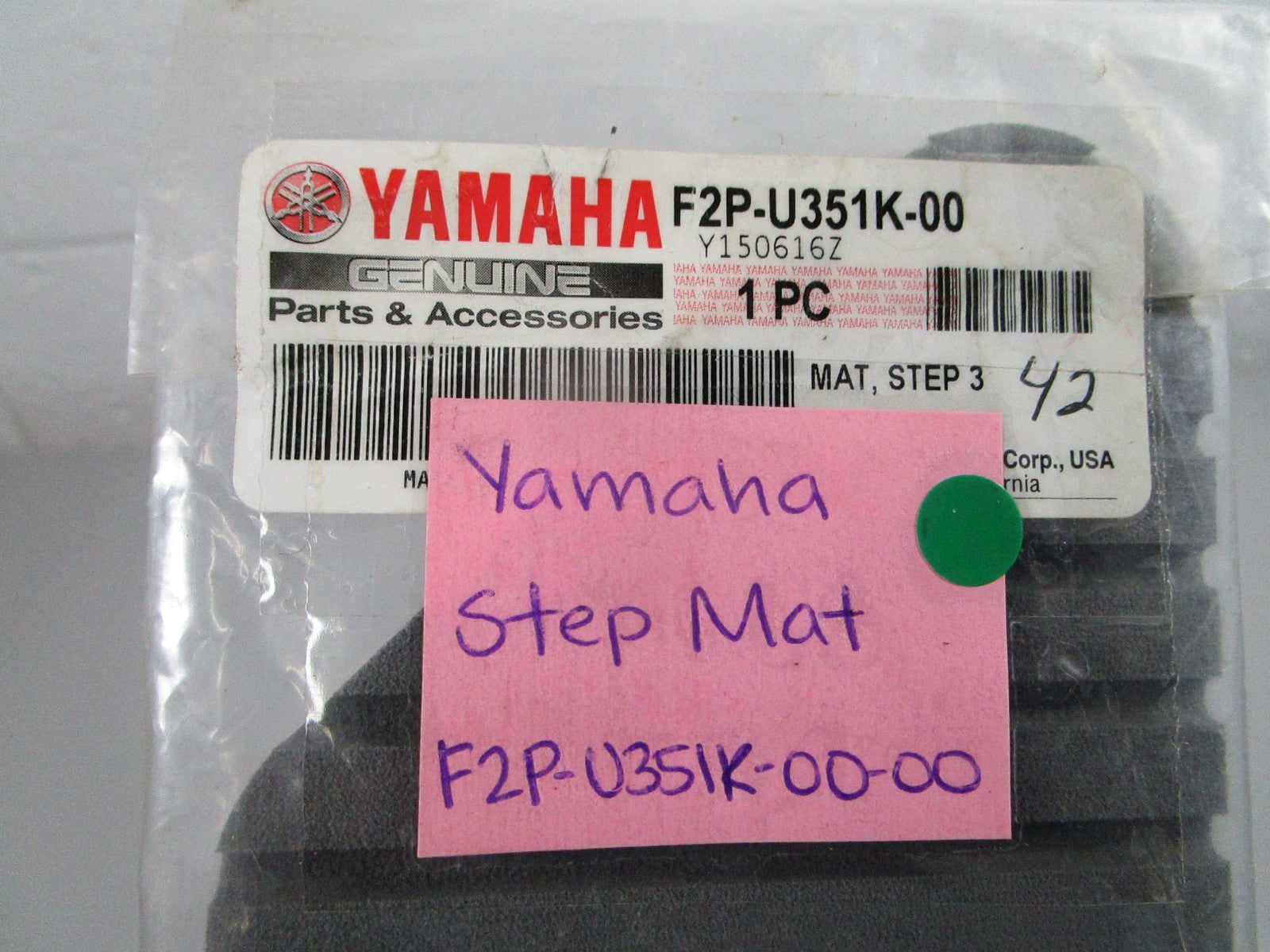 NEW OEM F2P-U351K-00-00 Yamaha Step Mat 0810