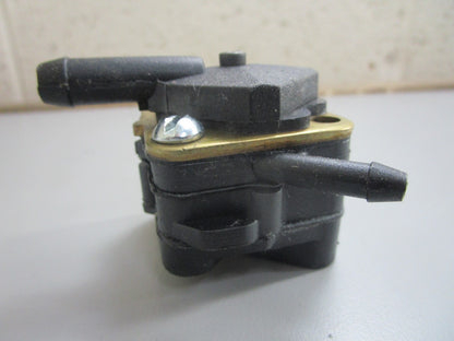 *NEW OEM* 0810 OMC Johnson Evinrude Fuel Pump Assembly 879077 0879077