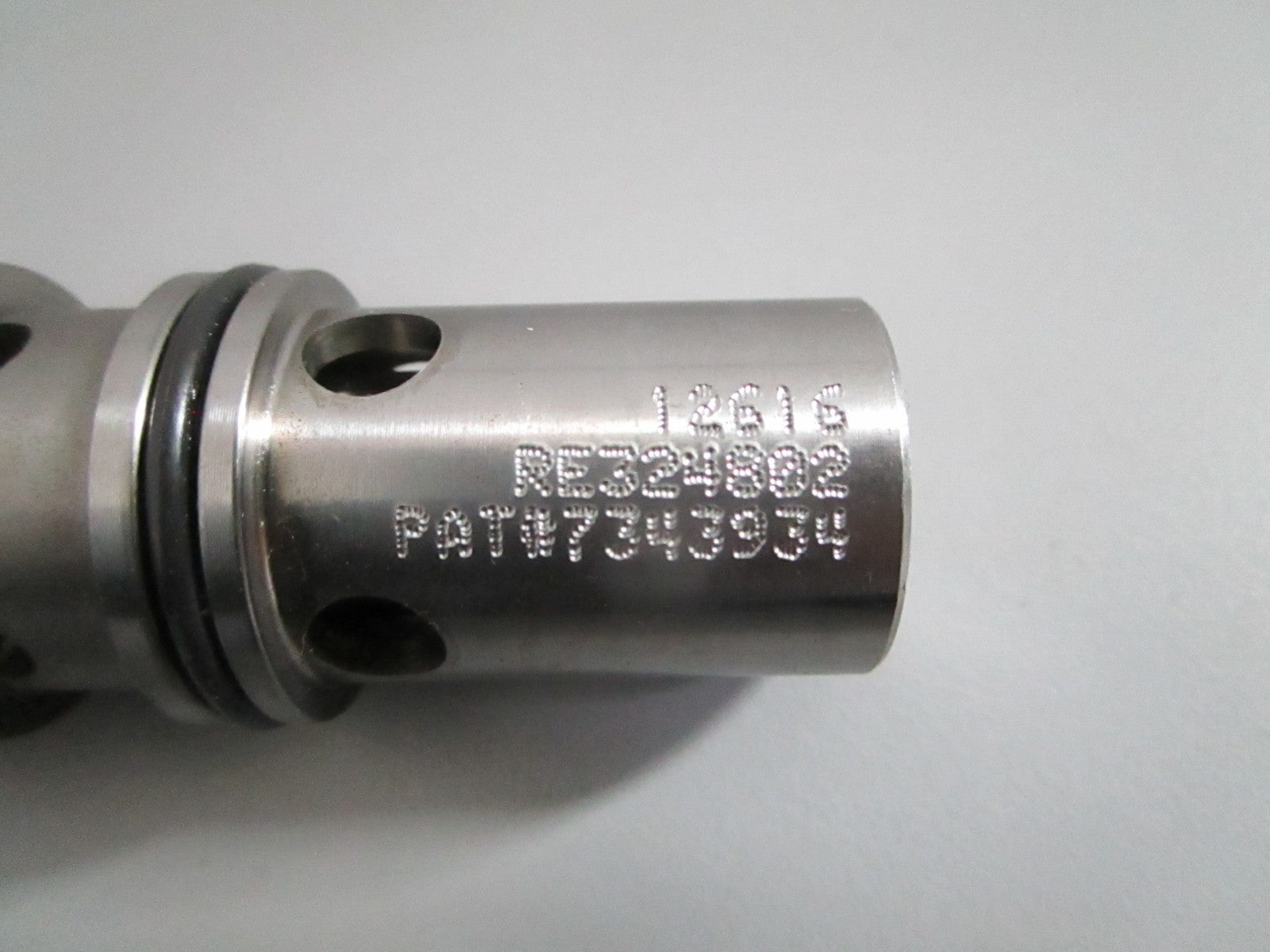 NEW OEM RE324802 John Deere Solenoid Valve 0820