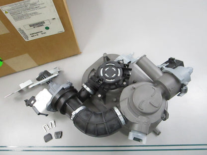 NEW OEM W11460945 Whirlpool Pump & Motor 0810