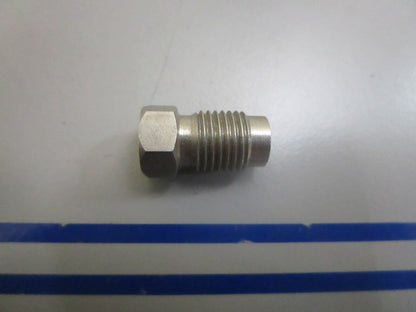 *NEW OEM* 0820 Volvo Penta Plug 852879