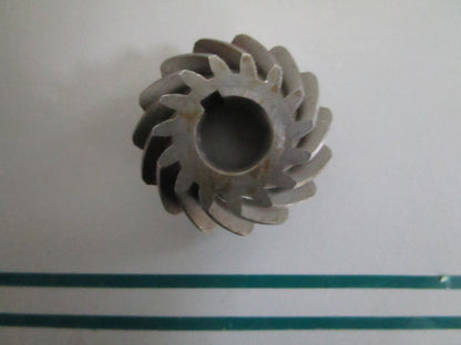 OMC NEW OEM Pinion Gear 304009 Johnson Evinrude 5.5HP 7.5HP Lower Unit 0820