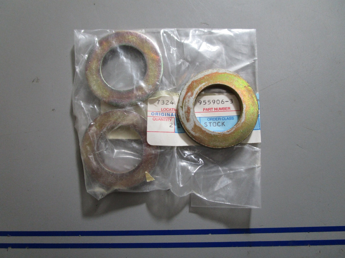 *NEW OEM* (LOT OF 3) 0810 Volvo Penta Washer 955906