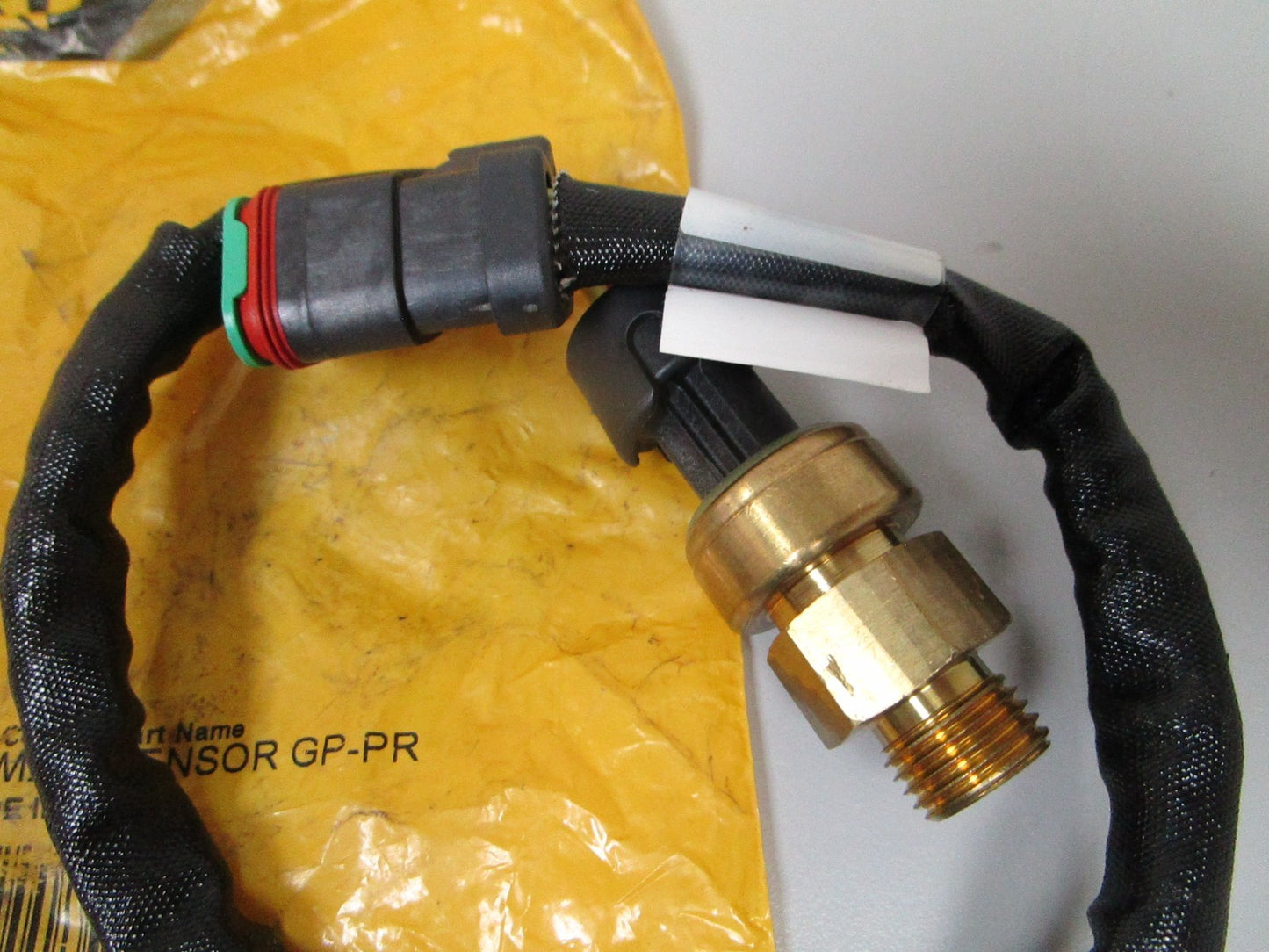NEW OEM 194-6722 CAT Caterpillar Pressure Sensor 0720