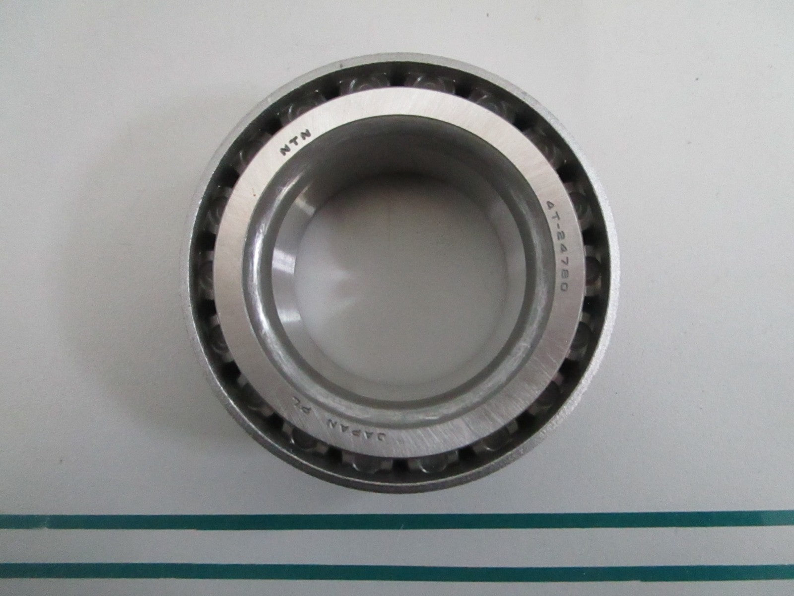 NEW OEM 4T-24780 NTN Tapered Roller Bearing 0820
