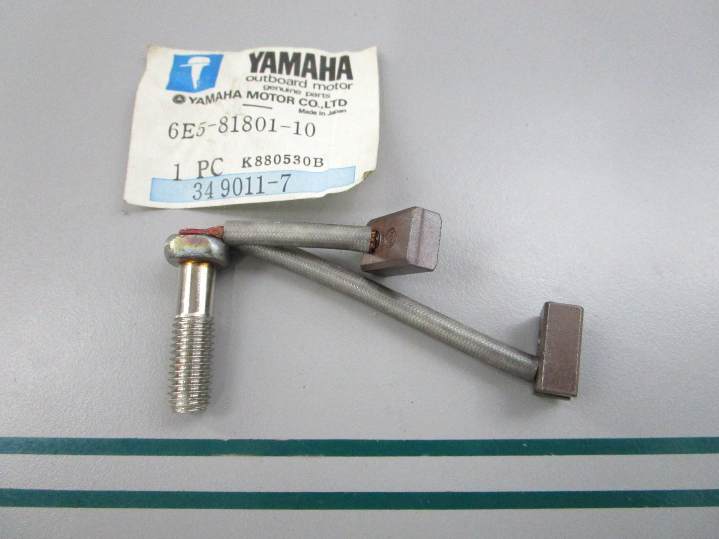 NEW OEM 6E5-81801-10-00 Yamaha Brush Set 0810