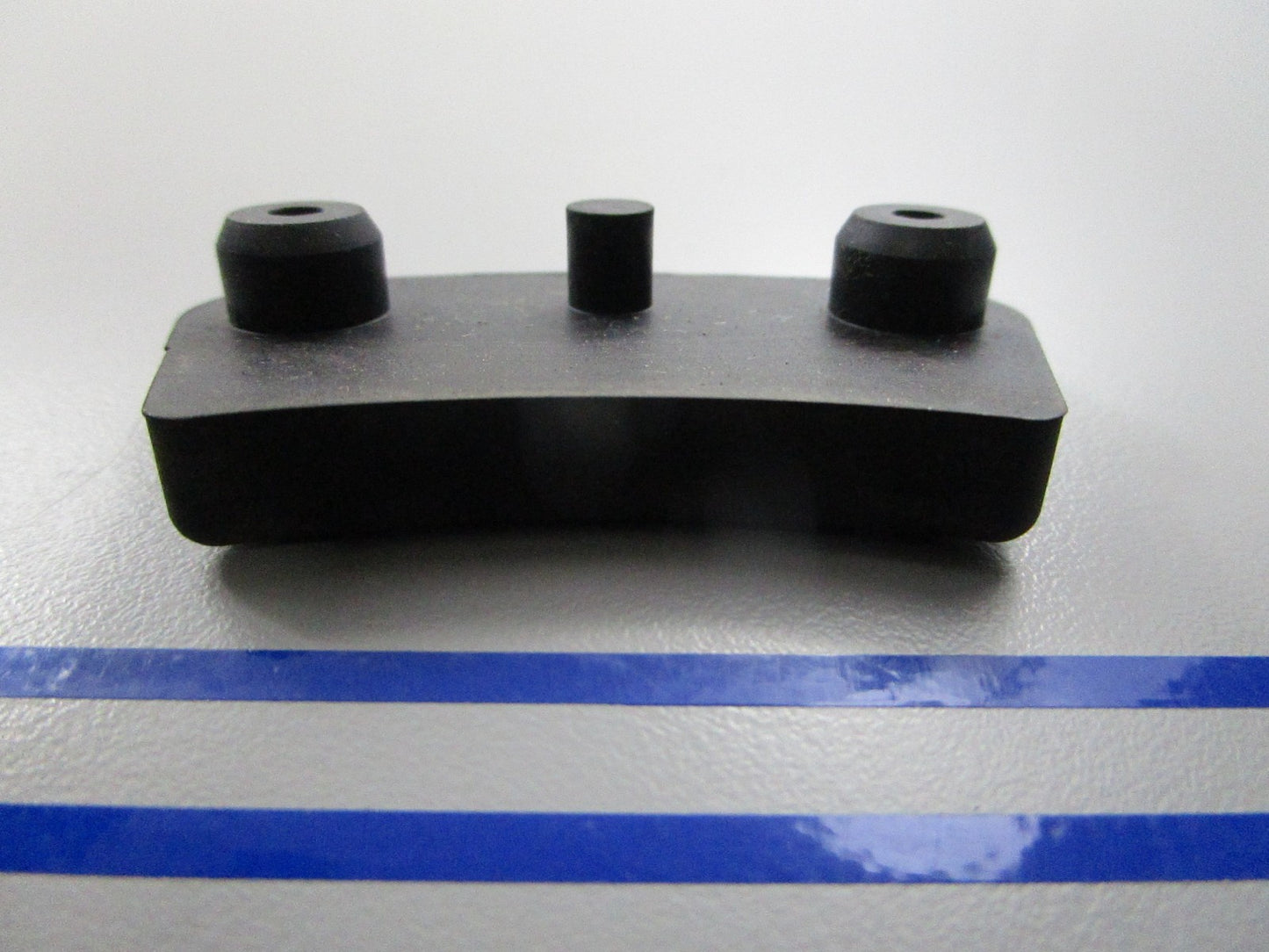 *NEW OEM* 0810 Mercury Quicksilver Rubber Bumper 18644