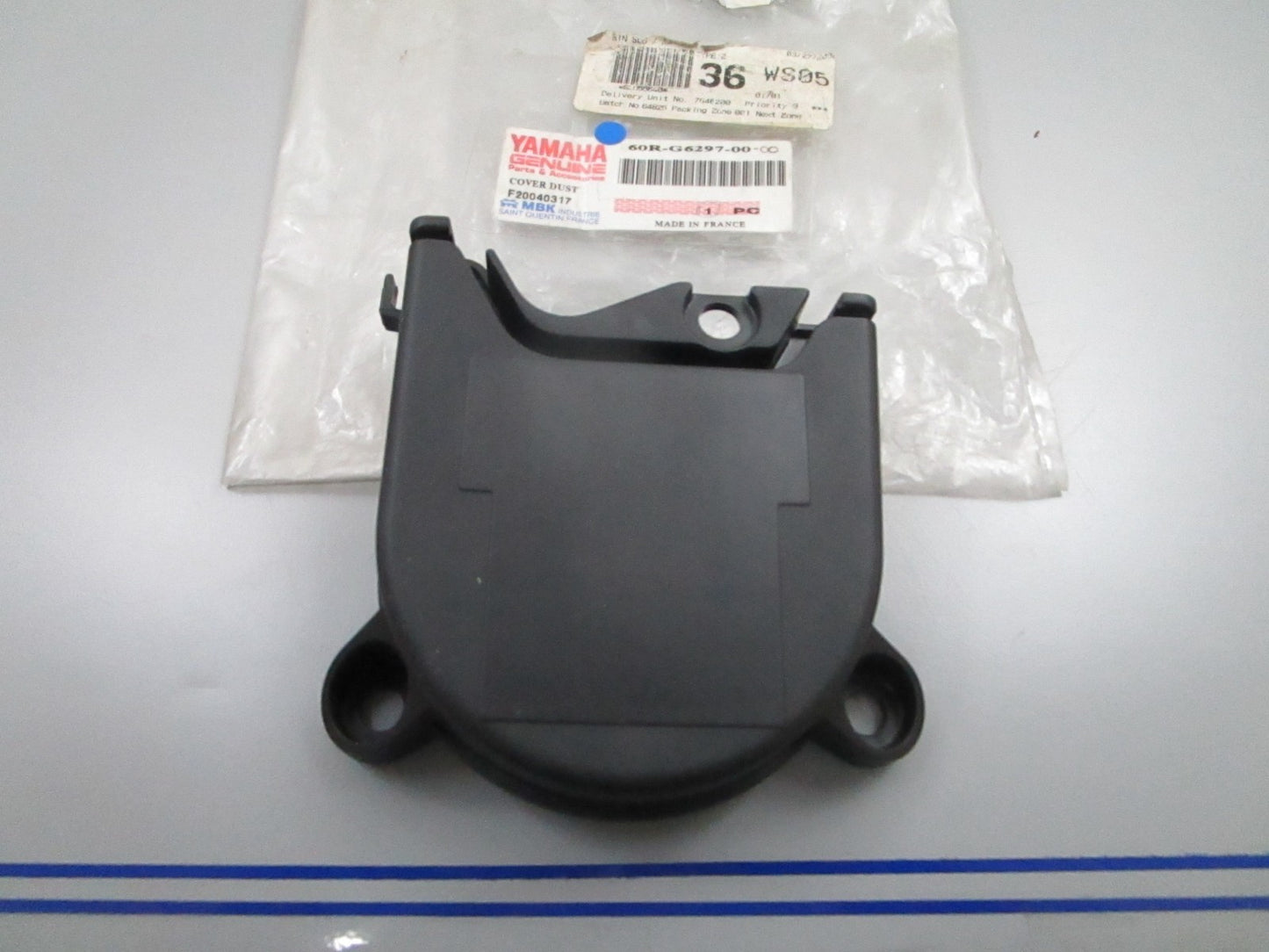 *NEW OEM* 0810 Yamaha Dust Cover 60R-G6297-00-00