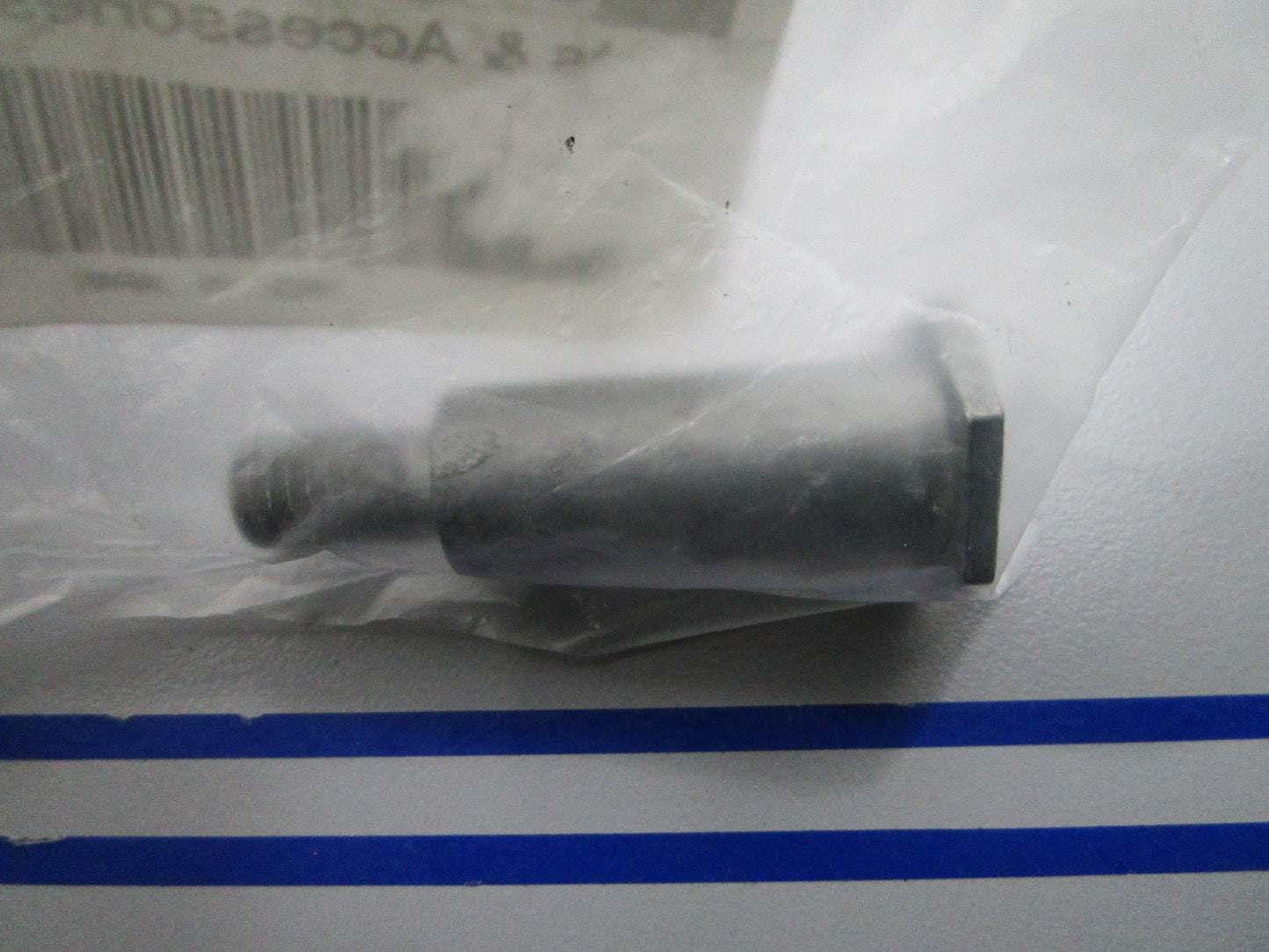 *NEW OEM* 0810 Yamaha Bolt 90109-08M90-00