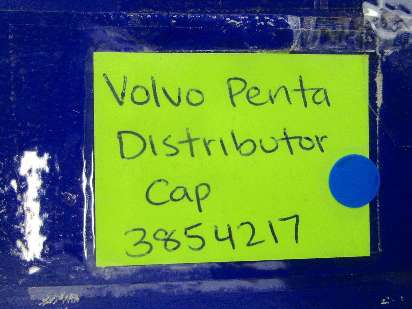 NEW OEM 3854217 Volvo Penta Distributor Cap 0810