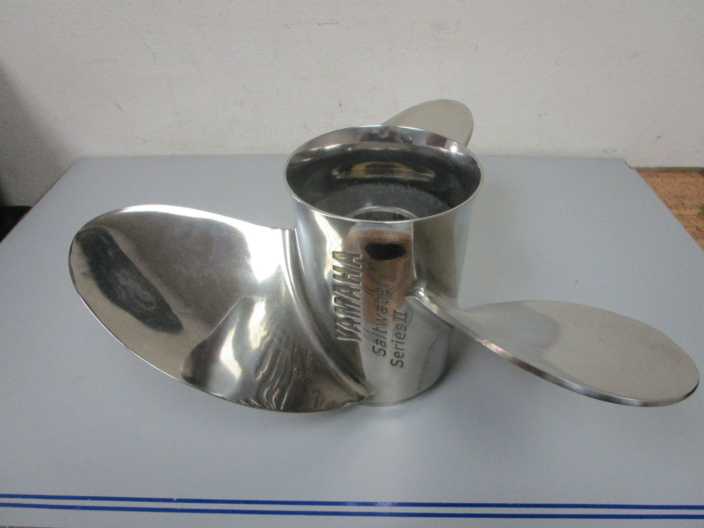 *NEW OEM* 0720 Yamaha Saltwater Series 3 LH SS 15 ¾ x 15 Propeller 6D1-45976-00