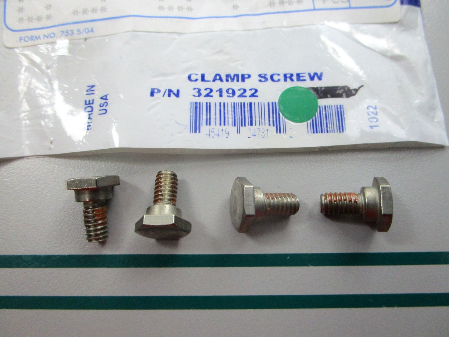 NEW OEM (LOT OF 4) 321922 0321922 OMC Johnson Evinrude Clamp Screw 0810
