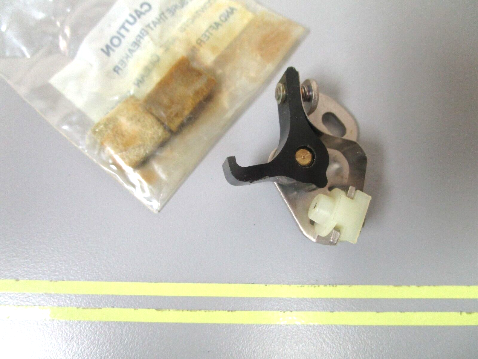 *NEW OEM* 0750 Mercury Force CONTACT SET F12359