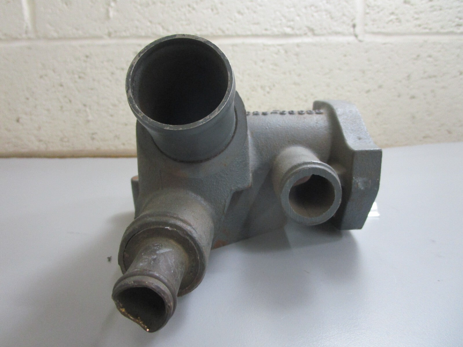 *NEW* 0820 Barr Lower Thermostat Housing MC-29-63588