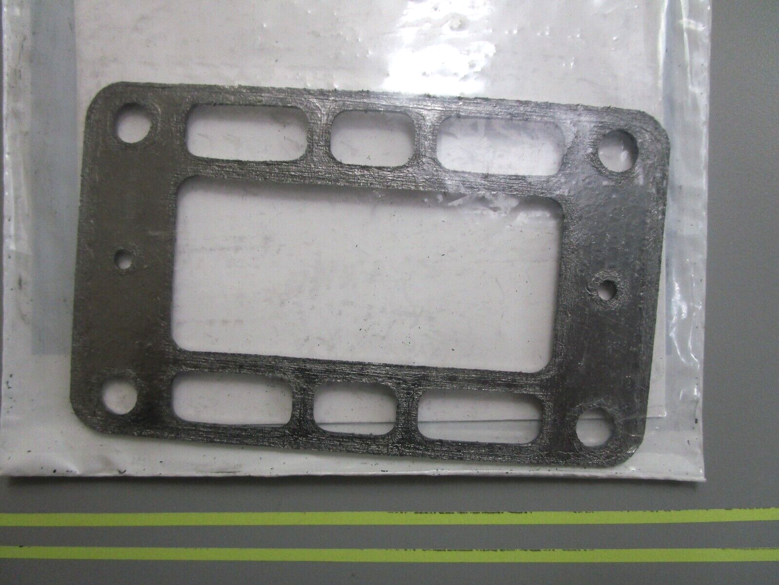 *NEW* 0810 Sierra Exhaust Riser Gasket 18-2971-1 Replaces: Volvo 856039-3