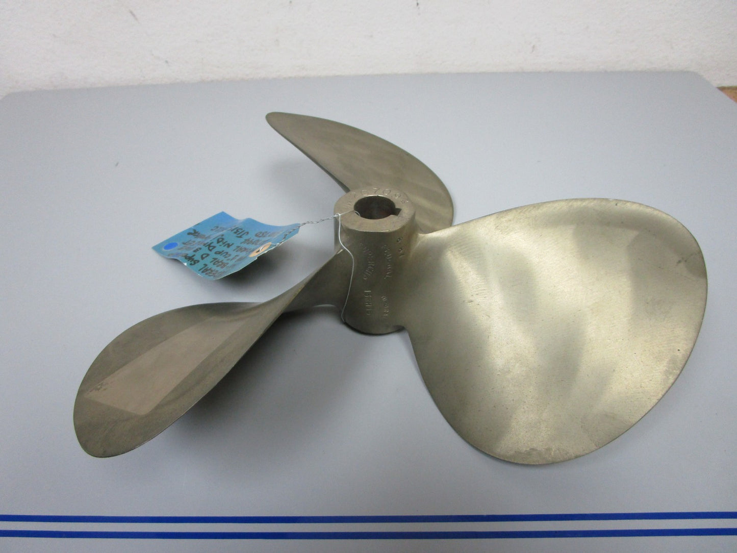 *NEW OEM* 0720 Dyna-jet Cupped Nibral 3 Blade 13x 15 RH  1" SAE Propeller 207094