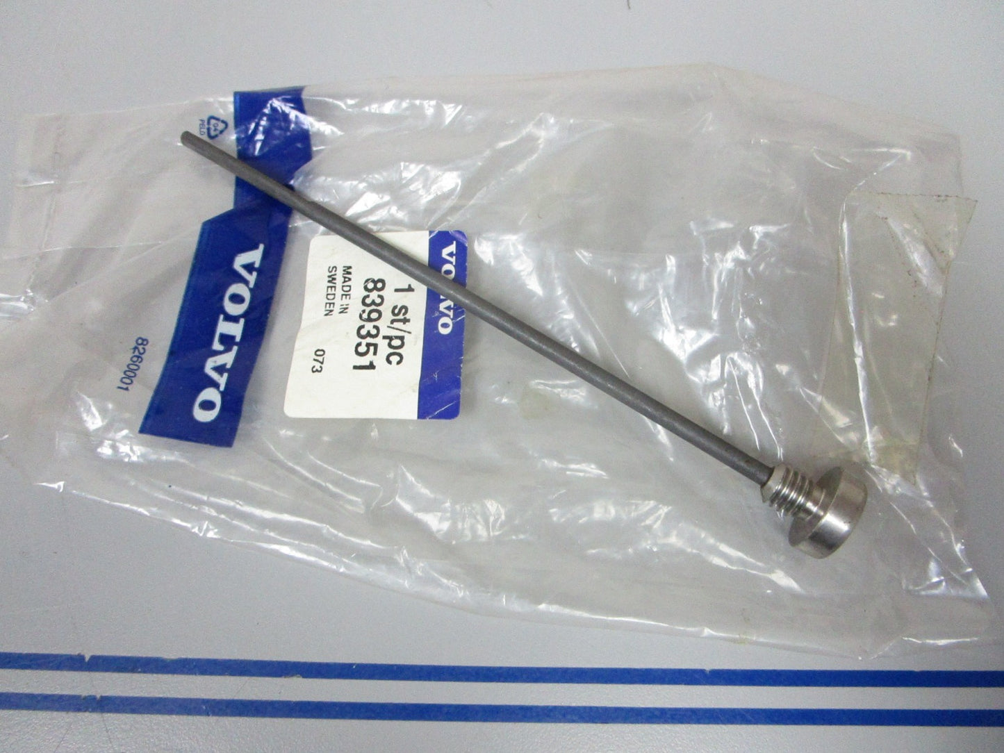 *NEW OEM* 0720 Volvo Penta Dipstick 839351