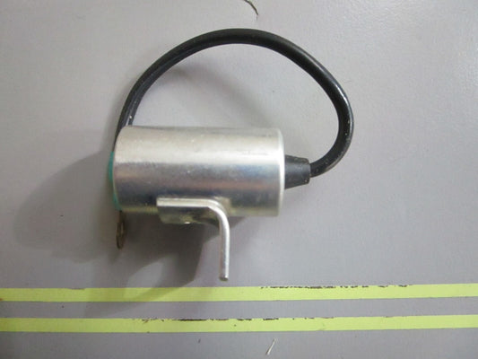 *NEW OEM* 0810 OMC Johnson Evinrude Condenser 580573 0580573