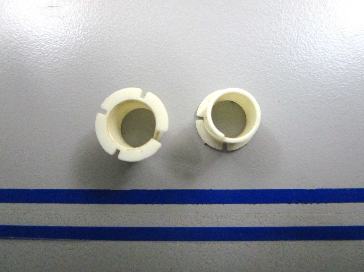 *NEW OEM* (LOT OF 2) 0810 Mercury Quicksilver Bushing 23-26600