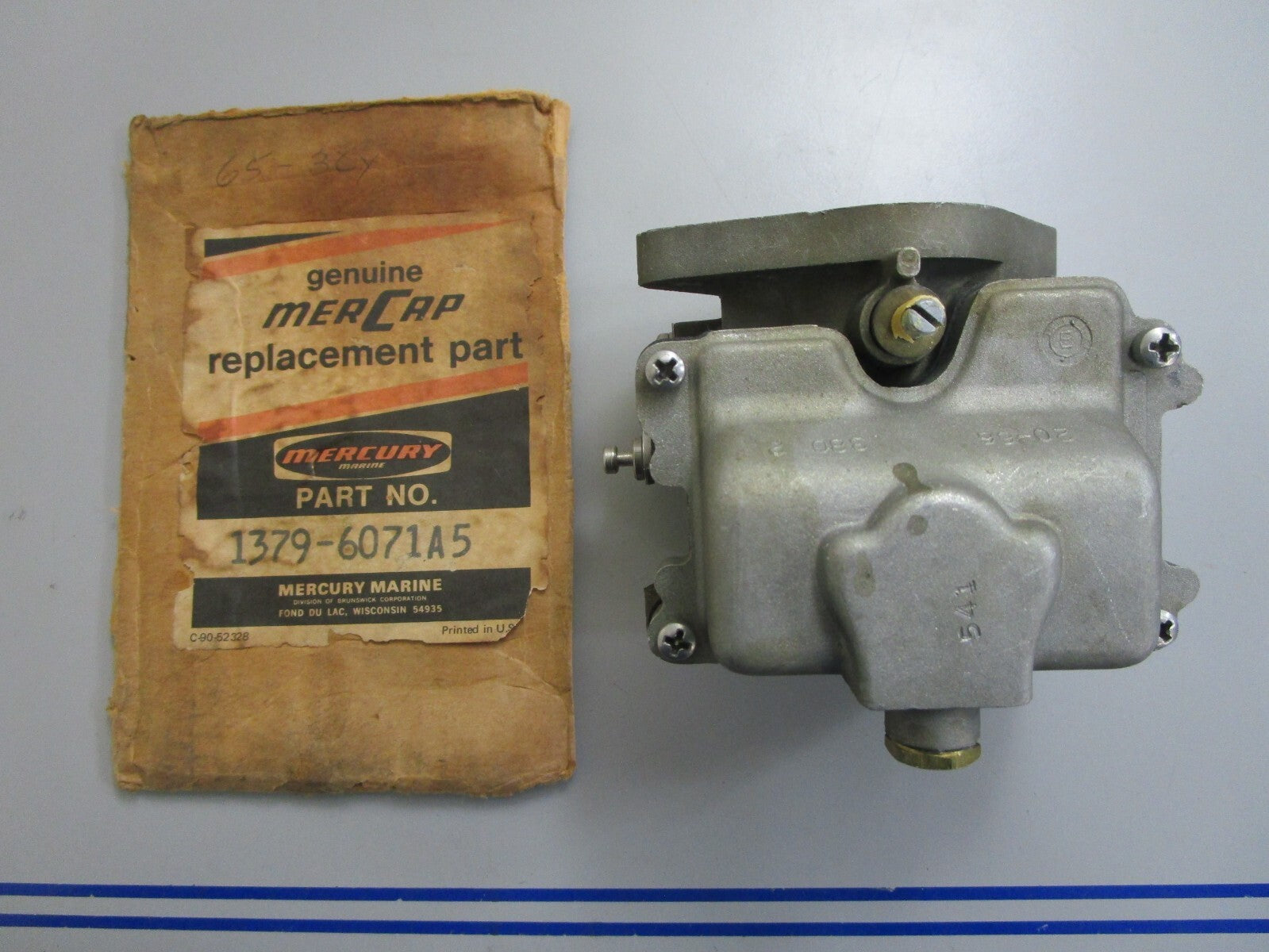 *NEW OEM* 0820 Mercury Quicksilver Carburetor 1379-6071A5