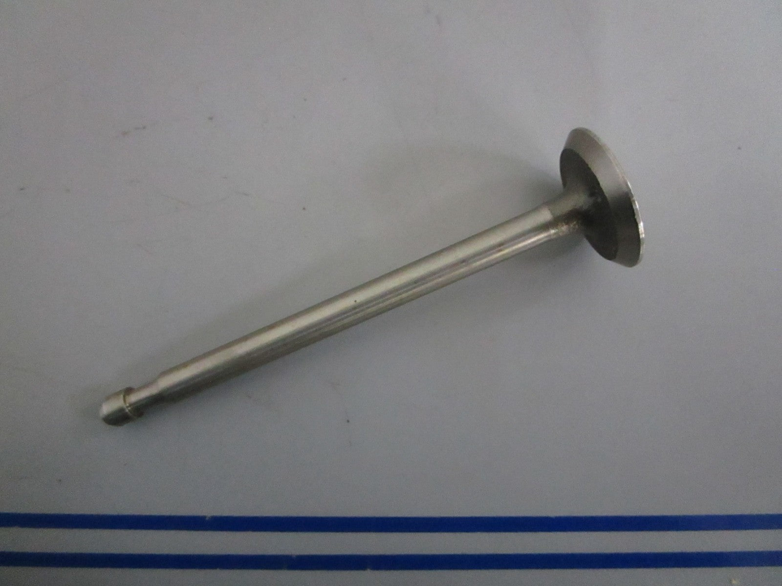 NEW OEM 211119 Briggs & Stratton Exhaust Valve 0820