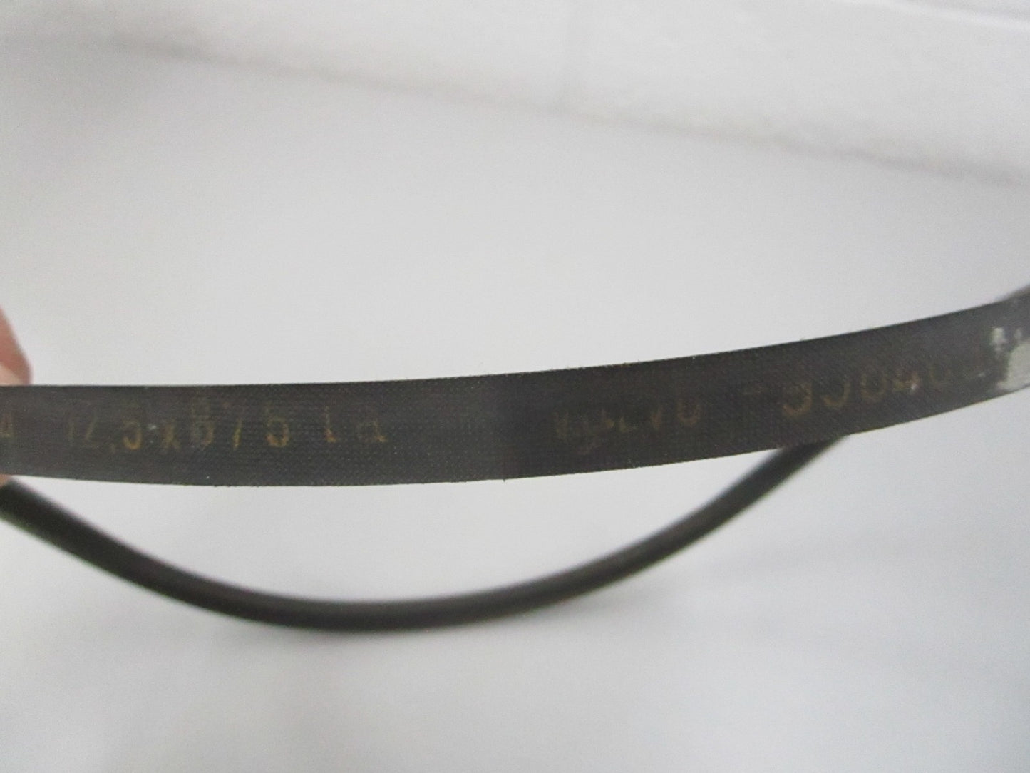 NEW OEM 958485 Volvo Penta Drive Belt 0810