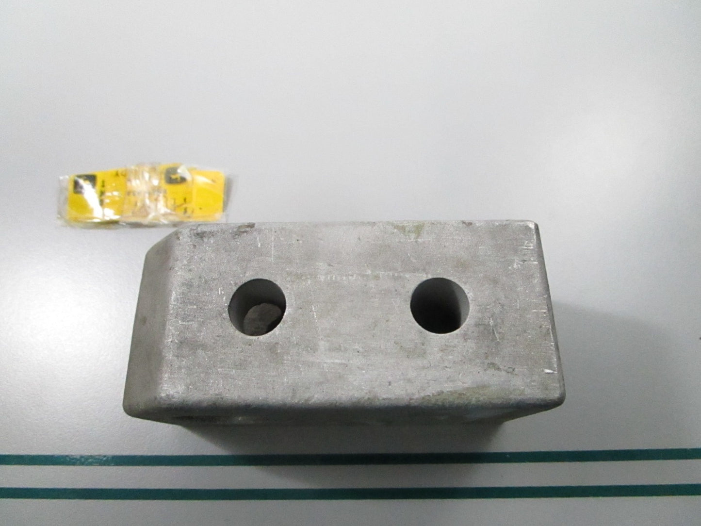 NEW OEM ET14927 John Deere Support  0810
