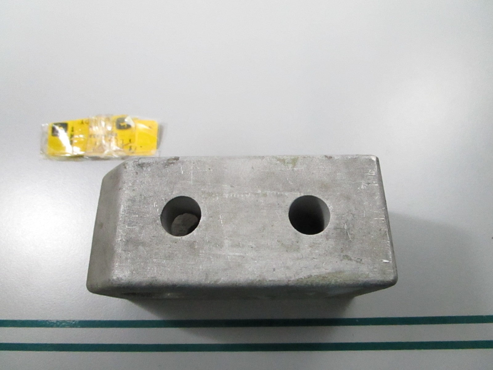NEW OEM ET14927 John Deere Support  0810
