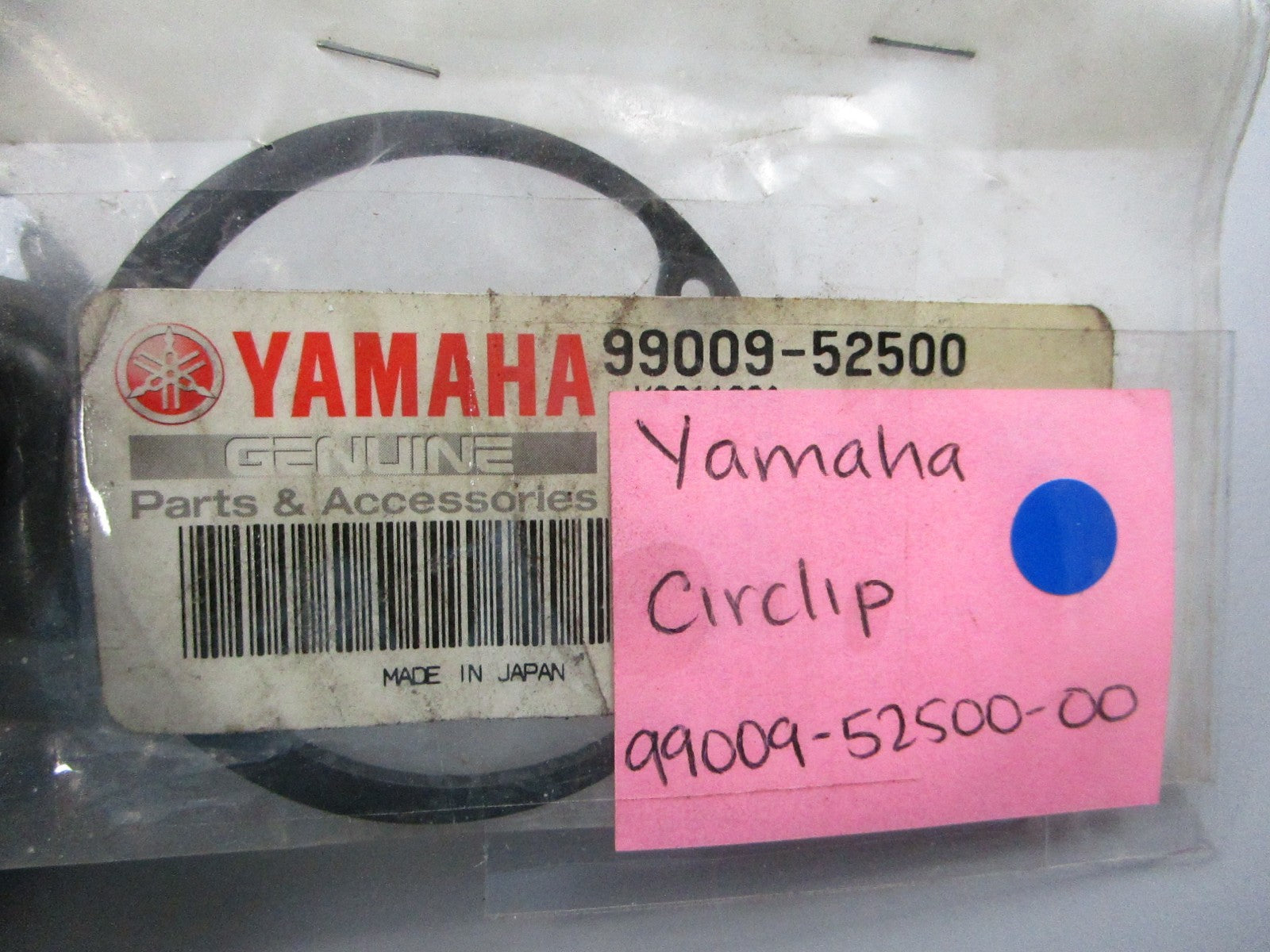 NEW OEM 99009-52500-00 Yamaha Circlip 0810