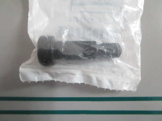 NEW OEM 7519075 Polaris Shoulder Screw 0820